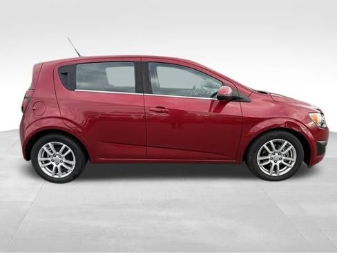 Used 2012 Chevrolet Sonic LT image 8
