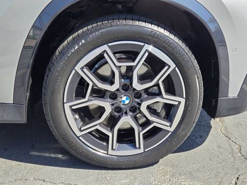 Used 2023 BMW X1 xDrive28i w/ Convenience Package AWD/4WD image 11