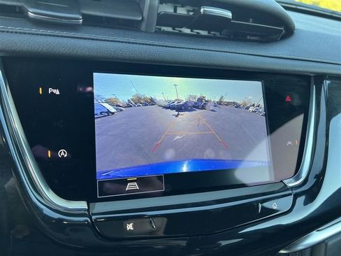 Certified 2024 Cadillac XT6 Premium Luxury w/ LPO, Floor Liner Package AWD/4WD image 23