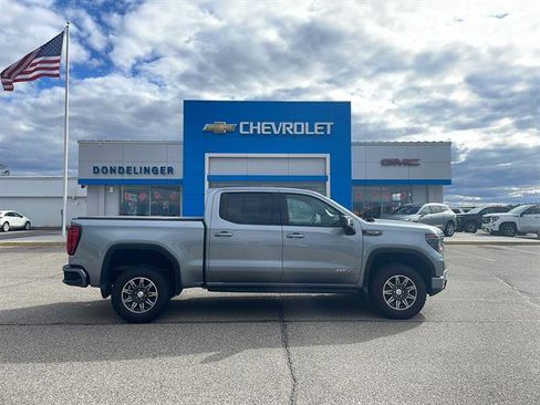 Used 2024 GMC Sierra 1500 AT4 w/ Technology Package AWD/4WD image 1