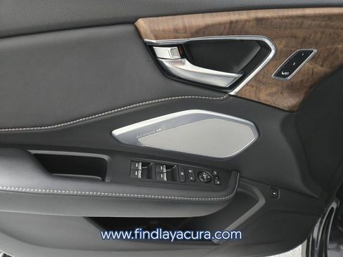 Used 2024 Acura RDX Advance Package image 18