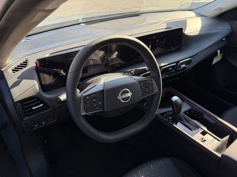 New 2026 Nissan Sentra SV w/ SV Convenience Package FWD image 17