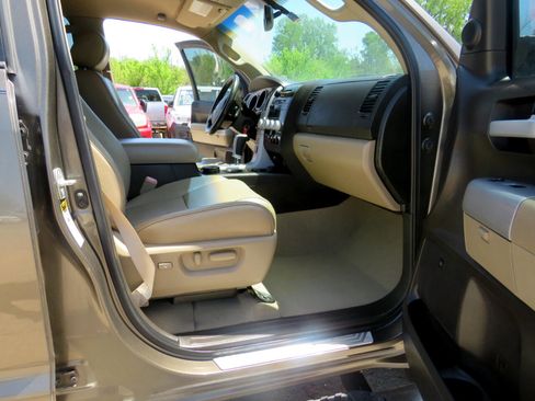 Used 2007 Toyota Tundra Limited image 15