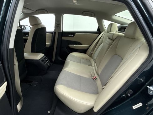 Used 2018 Honda Clarity Plug-In Hybrid image 39