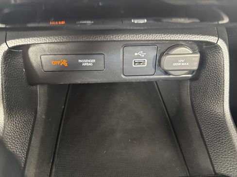 Certified 2024 Honda Civic Sport image 27