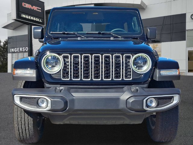 Used 2026 Jeep Wrangler Unlimited Sahara AWD/4WD image 21