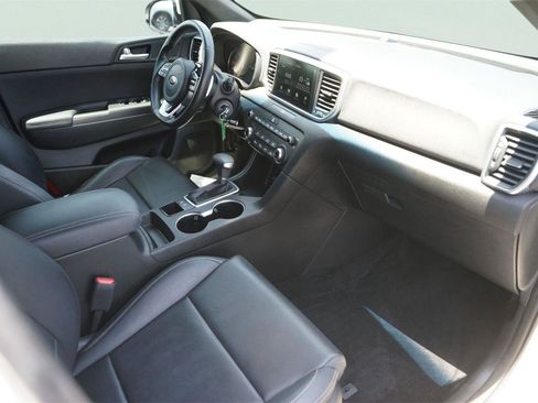 Used 2020 Kia Sportage S FWD image 17