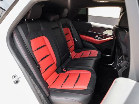 Used 2024 Mercedes-Benz GLE 63 AMG S w/ Driver Assistance Package image 33