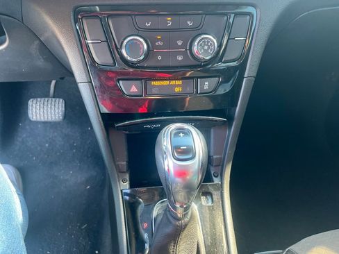 Used 2018 Buick Encore Preferred image 20