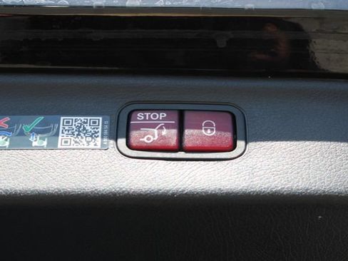 Used 2023 Mercedes-Benz EQS 450+ SUV image 34