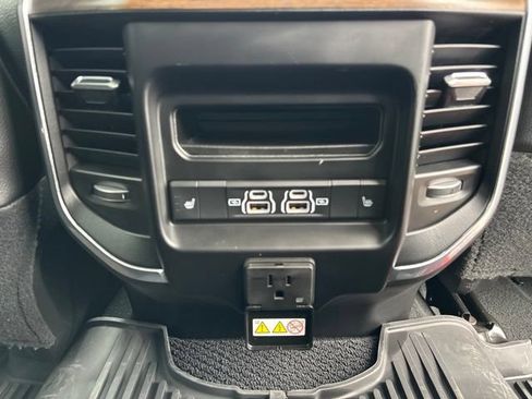 Used 2024 RAM 3500 Laramie AWD/4WD image 36