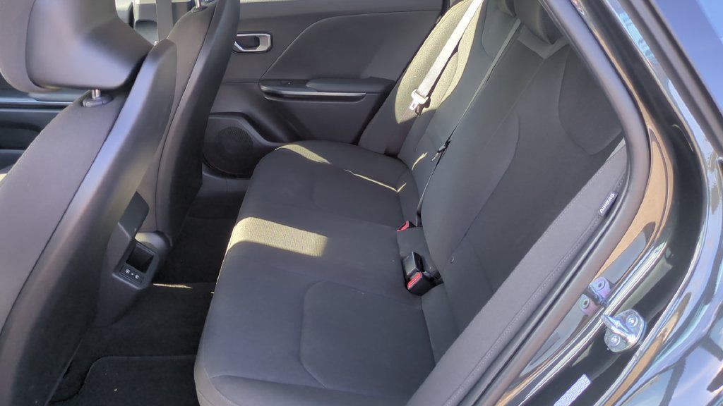 Used 2026 Kia K4 FWD image 13