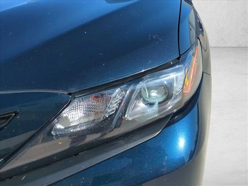 Certified 2021 Toyota Camry SE w/ Carpet Mat Package (TMS) FWD image 9