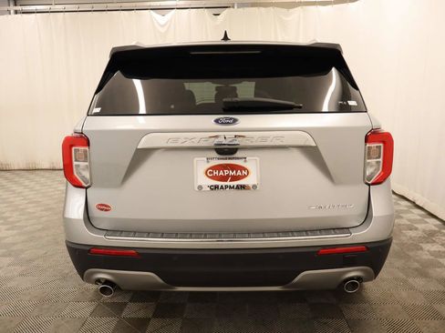 Used 2023 Ford Explorer Limited image 5