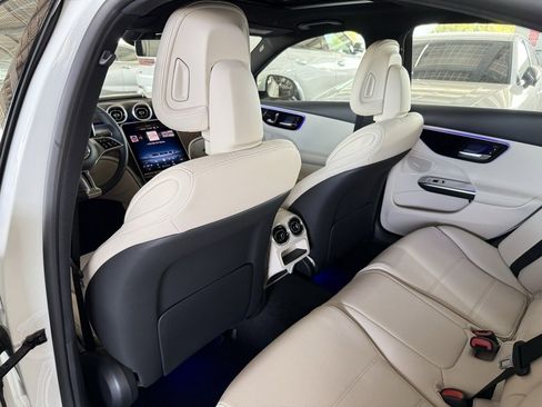 New 2025 Mercedes-Benz C 300 Sedan image 19