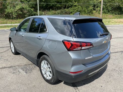 Used 2023 Chevrolet Equinox LT w/ Driver Convenience Package image 7