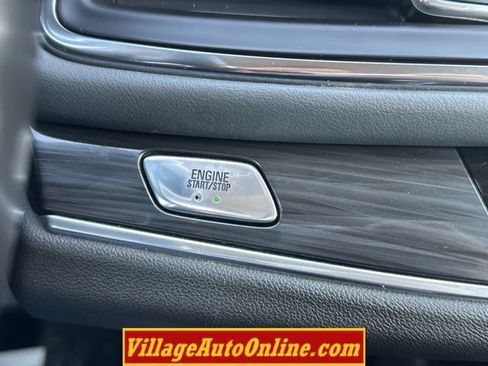 Used 2019 Buick Enclave Essence AWD/4WD image 26