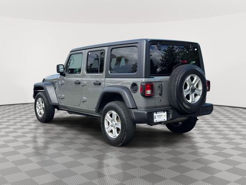 Used 2018 Jeep Wrangler Unlimited Sport S AWD/4WD image 5