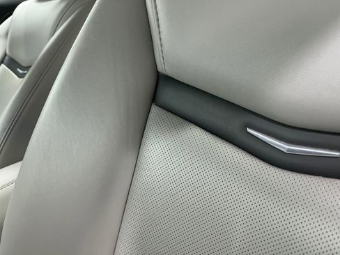 Used 2017 Cadillac XTS Luxury FWD image 17