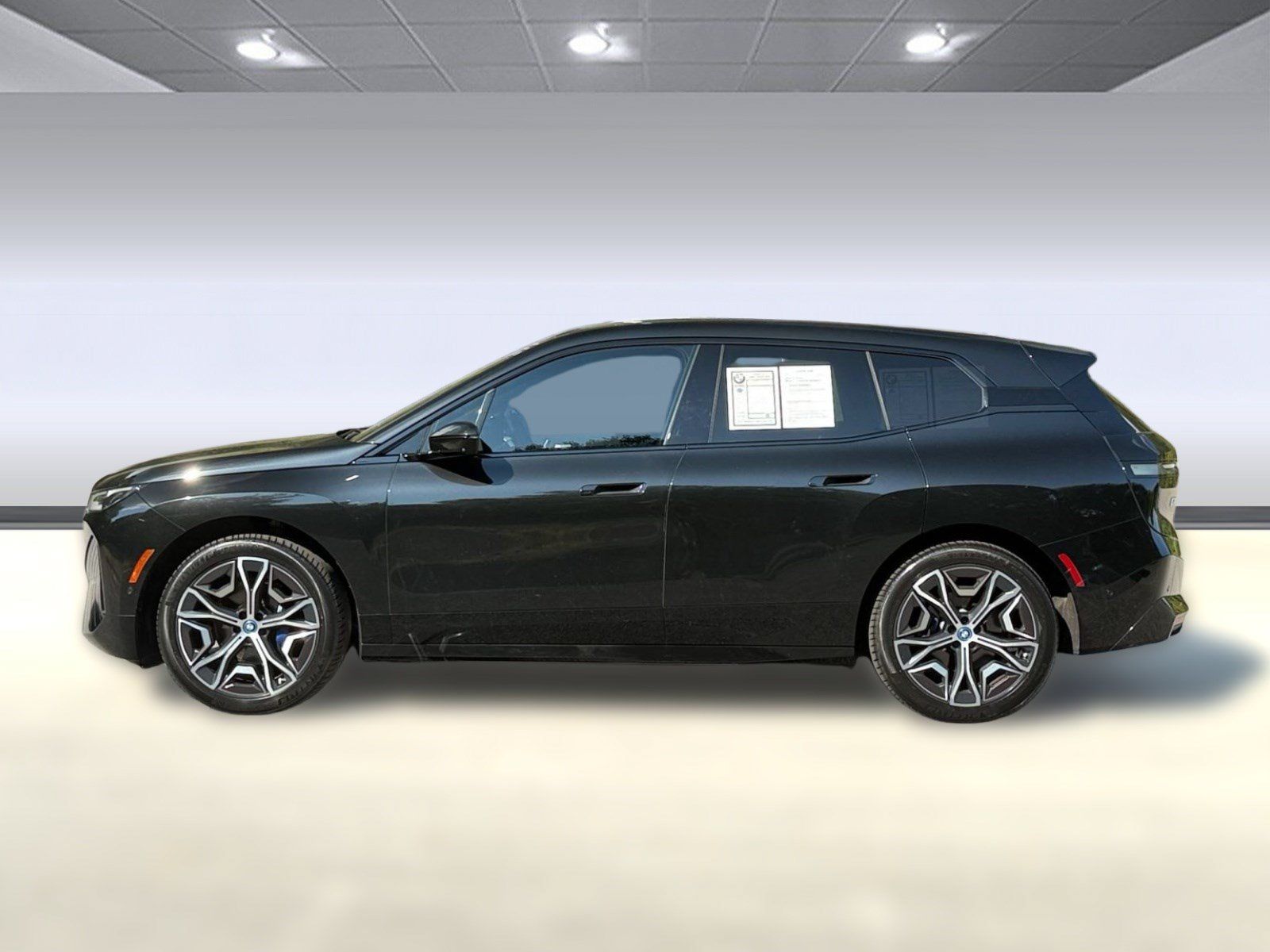 Certified 2024 BMW iX xDrive50 w/ Premium Package AWD/4WD image 2
