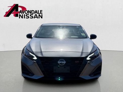 Certified 2024 Nissan Altima 2.5 SR FWD image 9
