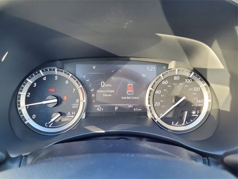 New 2022 Toyota Highlander XLE image 27