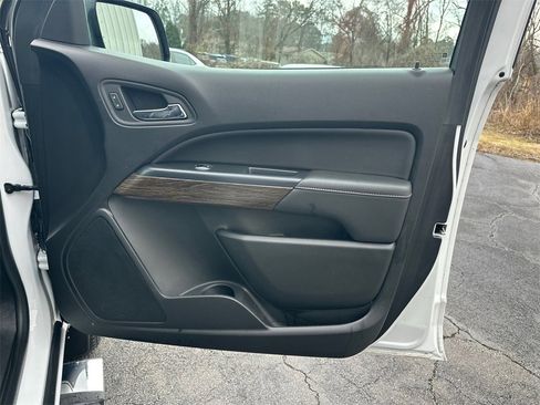 Used 2019 GMC Canyon Denali image 15