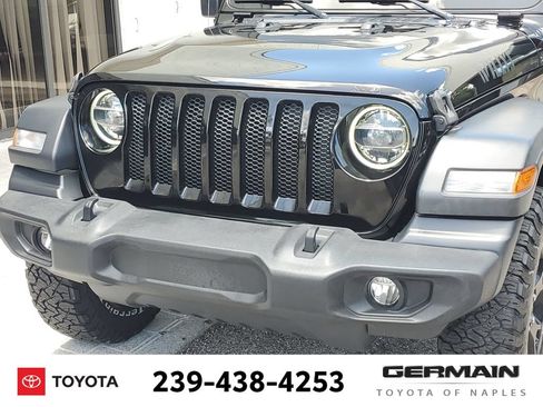Used 2020 Jeep Wrangler Sport AWD/4WD image 15