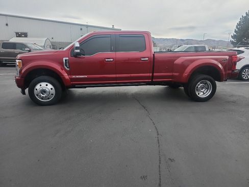 Used 2018 Ford F450 Platinum w/ Platinum Ultimate Package image 3