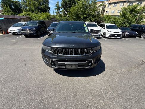 Used 2021 Jeep Grand Cherokee L Overland w/ Advanced Protech Group III AWD/4WD image 4
