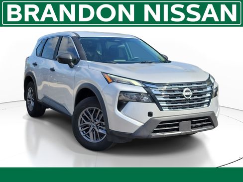 Certified 2024 Nissan Rogue S FWD image 1