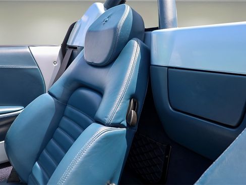 Used 2005 Ferrari 360 Spider image 37