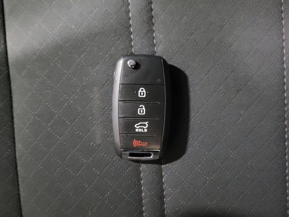 Used 2020 Kia Sorento LX w/ LX I4 Convenience Package AWD/4WD image 32