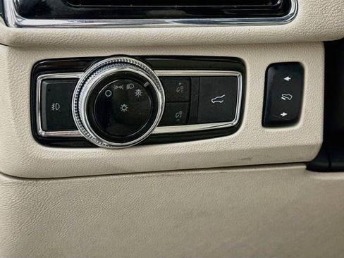 Used 2021 Lincoln Navigator Reserve w/ Luxury Package AWD/4WD image 14