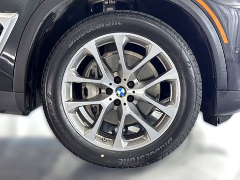 Certified 2024 BMW X5 sDrive40i w/ Parking Assistance Package RWD image 13