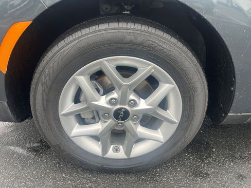 Used 2025 Kia Soul LX w/ LX Technology Package image 24