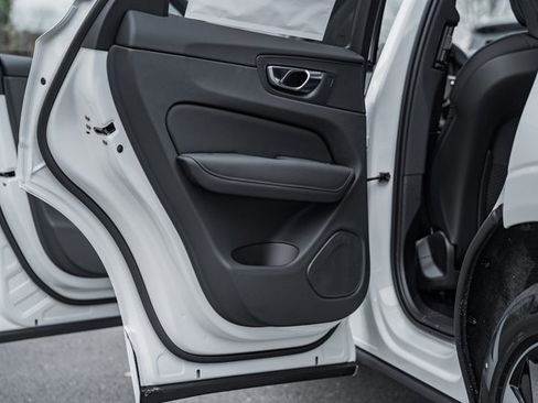 New 2026 Volvo XC60 B5 Plus w/ Protection Package Premier image 35