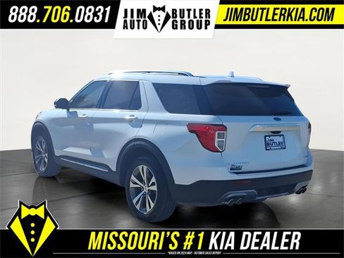 Used 2020 Ford Explorer Platinum w/ Premium Technology Package image 4