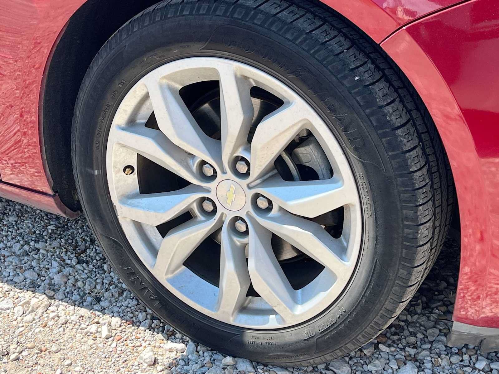 Used 2019 Chevrolet Impala LT FWD image 4