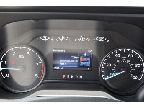 Used 2025 Ford F250 4x4 Crew Cab Super Duty image 13