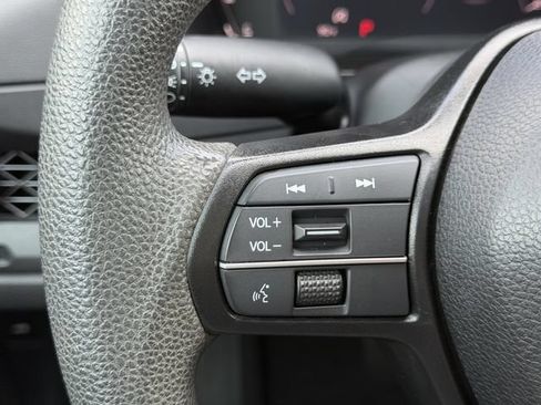 Used 2023 Honda Accord EX image 21