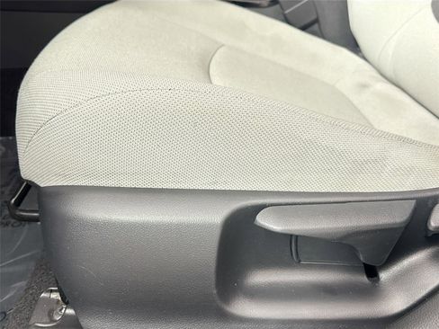 Certified 2020 Toyota Corolla L image 34