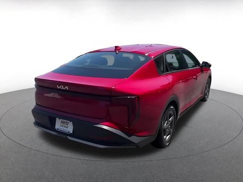 Used 2025 Kia K4 FWD image 12