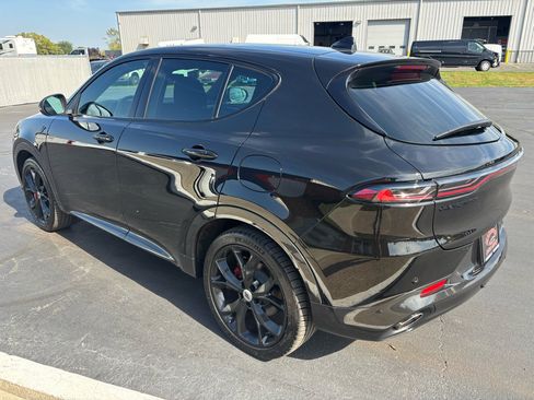 Used 2024 Dodge Hornet R/T Plus image 5