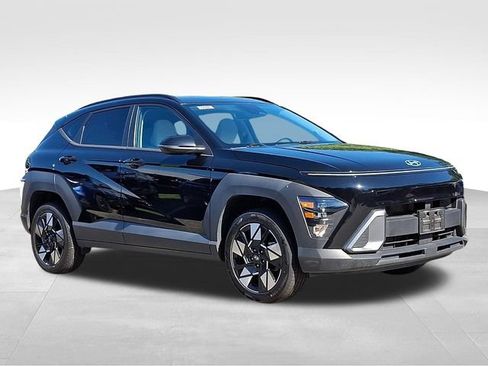 Used 2024 Hyundai Kona SEL AWD/4WD image 1