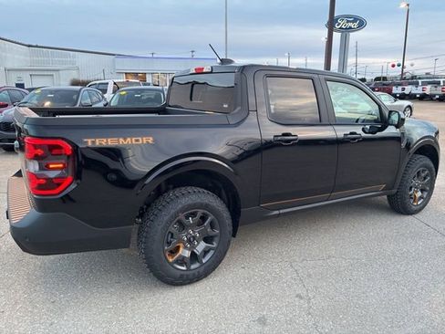 New 2025 Ford Maverick Tremor AWD/4WD image 9