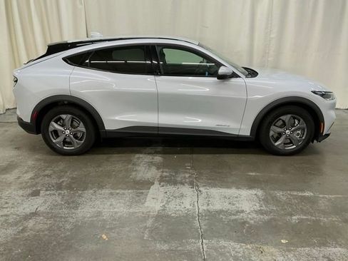Used 2022 Ford Mustang Mach-E Select RWD image 2