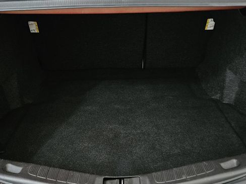 Used 2016 Ford Fusion SE FWD image 18
