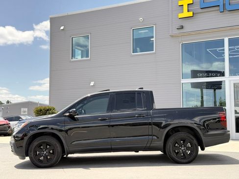 Used 2017 Honda Ridgeline Black Edition image 14