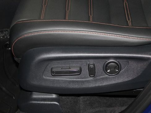 Used 2025 Honda CR-V Sport-L image 13